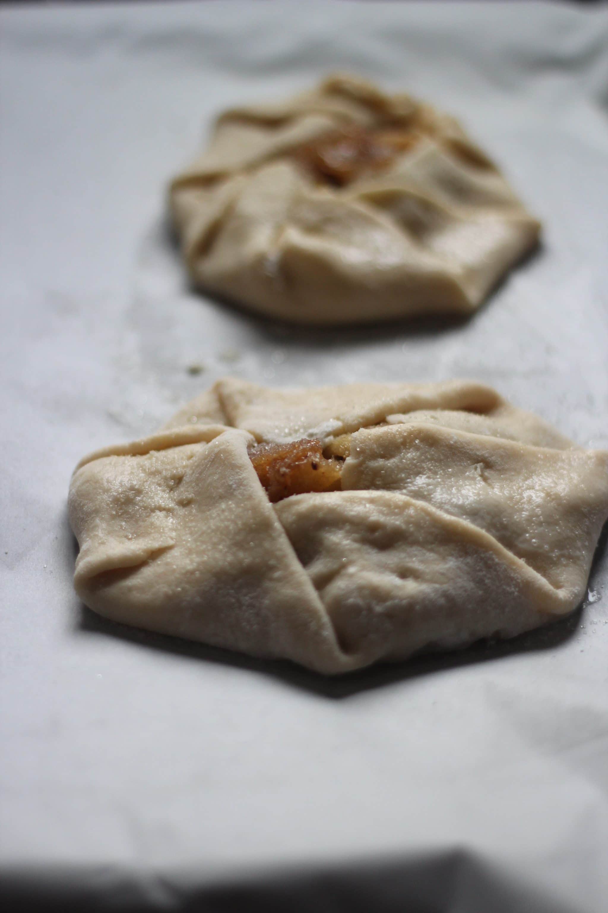 Classic Italian Apple Crostata - Girl and the Kitchen