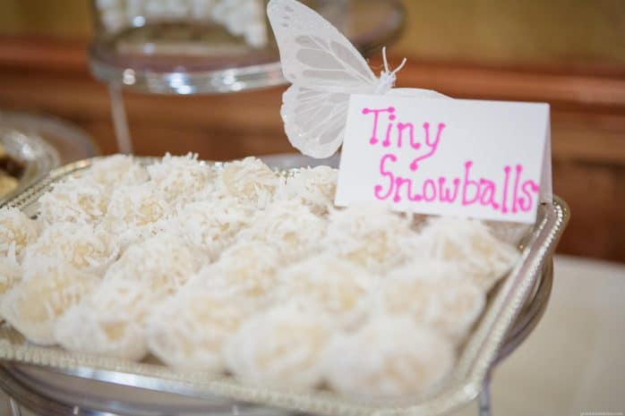 Freshly Baked Fridays Snowman Cake Pops