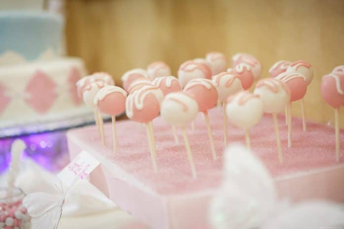 Freshly Baked Fridays Snowman Cake Pops
