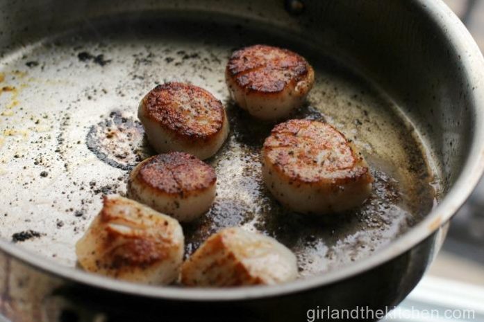 How to Sear Scallops. Girl and the Kitchen-