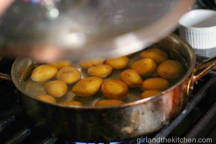 Pan Roasted Dill and Garlic Potatoes-003