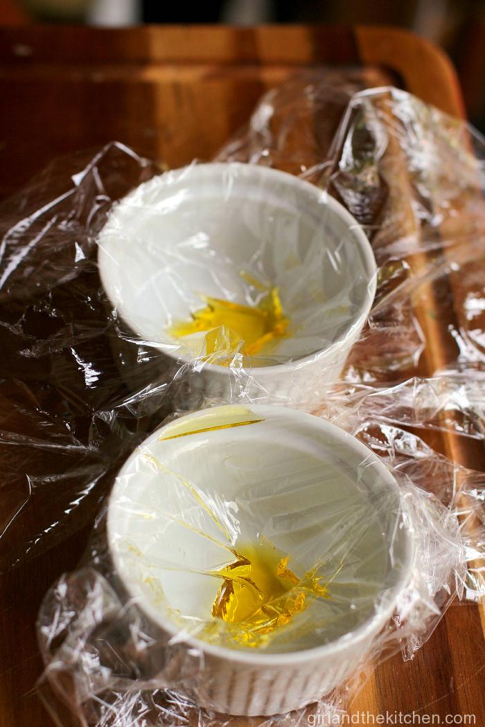 Poached Eggs with Smoked Salmon from the Girl and The Kitchen