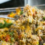 This EASY and Healthy Cheesy Quinoa Bake will make your dinner done in a flash! Full of protein, good for you carbs and loaded with flavors!