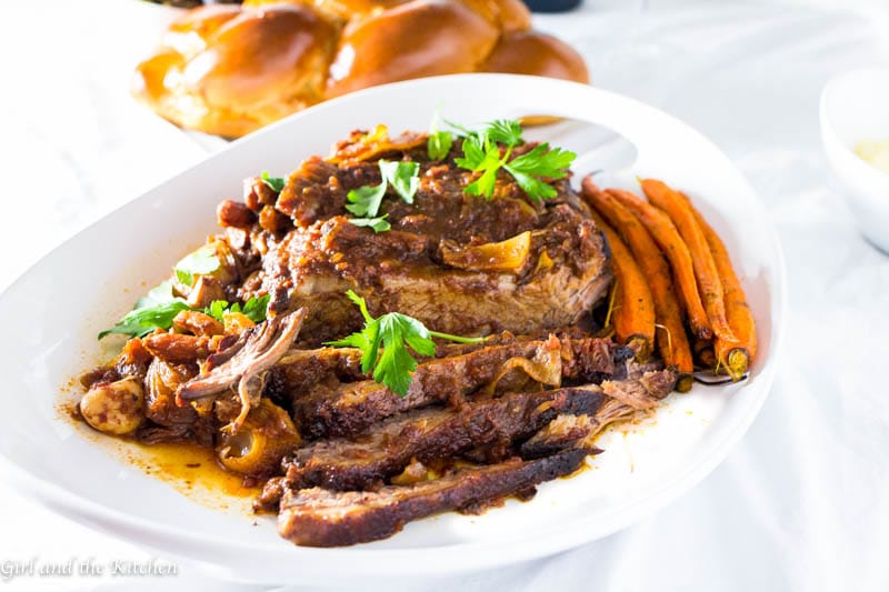 https://girlandthekitchen.com/wp-content/uploads/2015/09/Melt-in-your-Mouth-Brisket-2-of-4.jpg