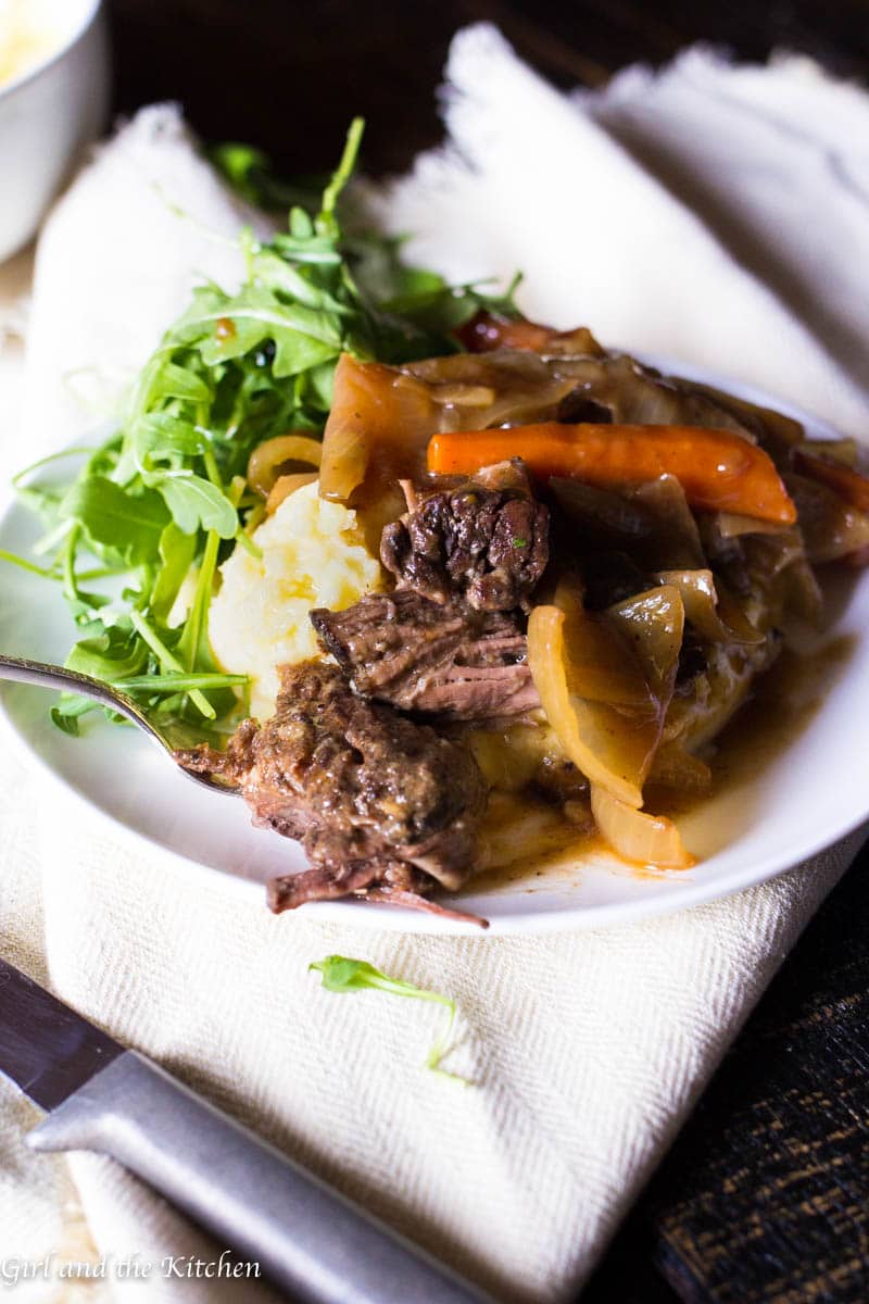The most succulent and flavorful one-pot pot roast is just a few steps away. Learn how to make the ultimate pot roast all in one pot with maximum flavor and minimum effort. This is going to be your ultimate comfort dinner.