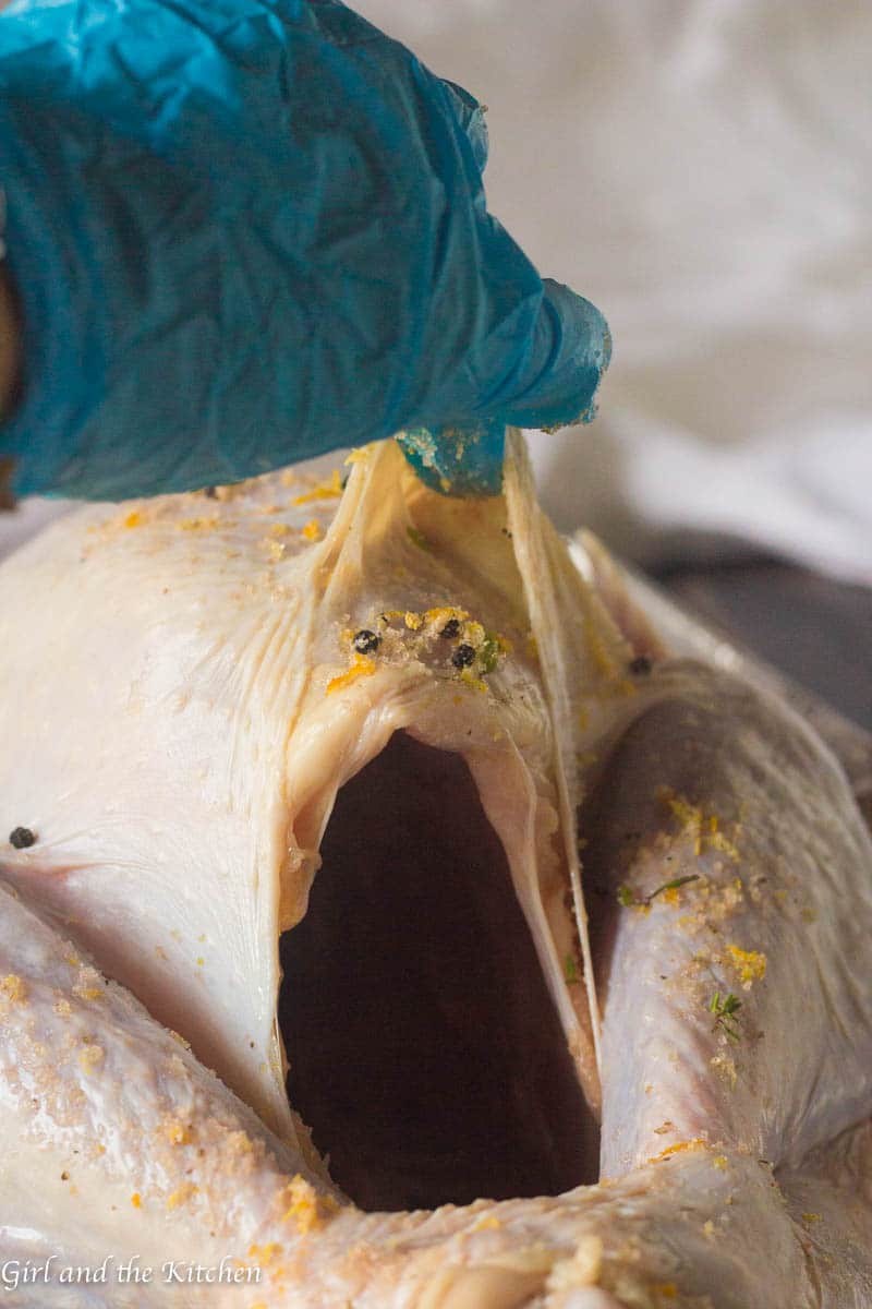 This super simple dry brined turkey is your solution to a dry turkey. It uses a technique that makes the turkey super most and delicious.! It is simple, mess free and MAKE AHEAD friendly. Plus it is a ONE PAN meal. Delicious potatoes cook in the same pan as the turkey with all the luscious garlic and pan drippings making for the most delicious and crispy potatoes EVER! 