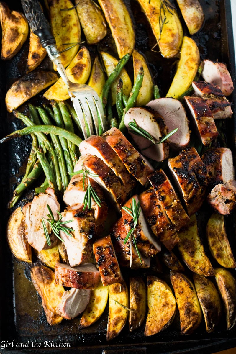 One Pan Roasted Pork Tenderloin with Veggies (30 Minute Meal)