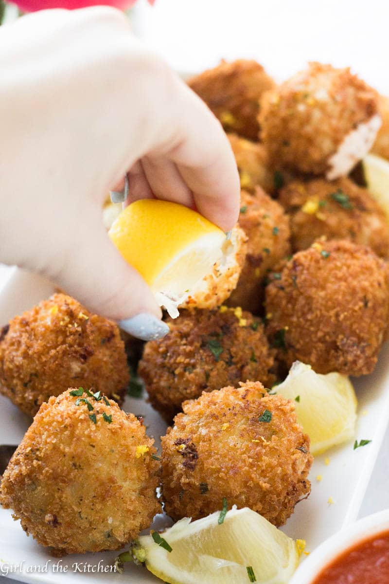 Cheesy Arancini...Italian Rice Balls - Girl and the Kitchen