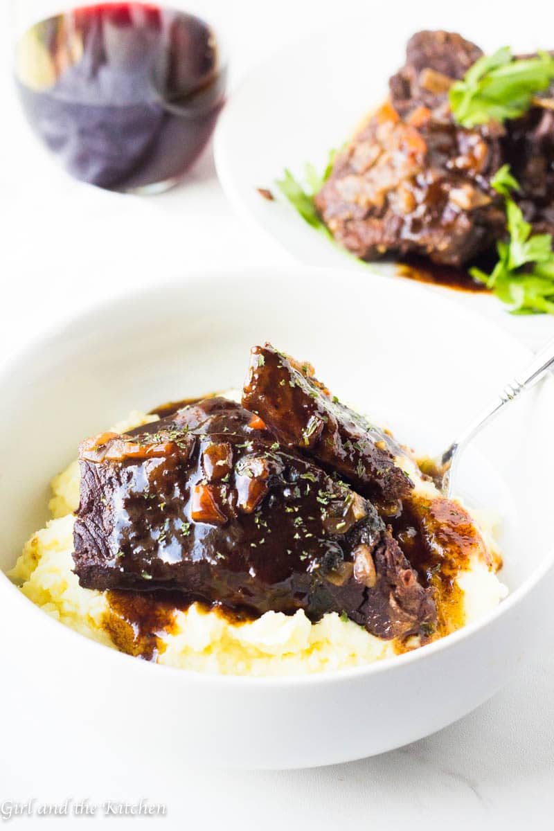 First time using my new Dutch oven that was on clearance at Target, short  ribs! : r/castiron