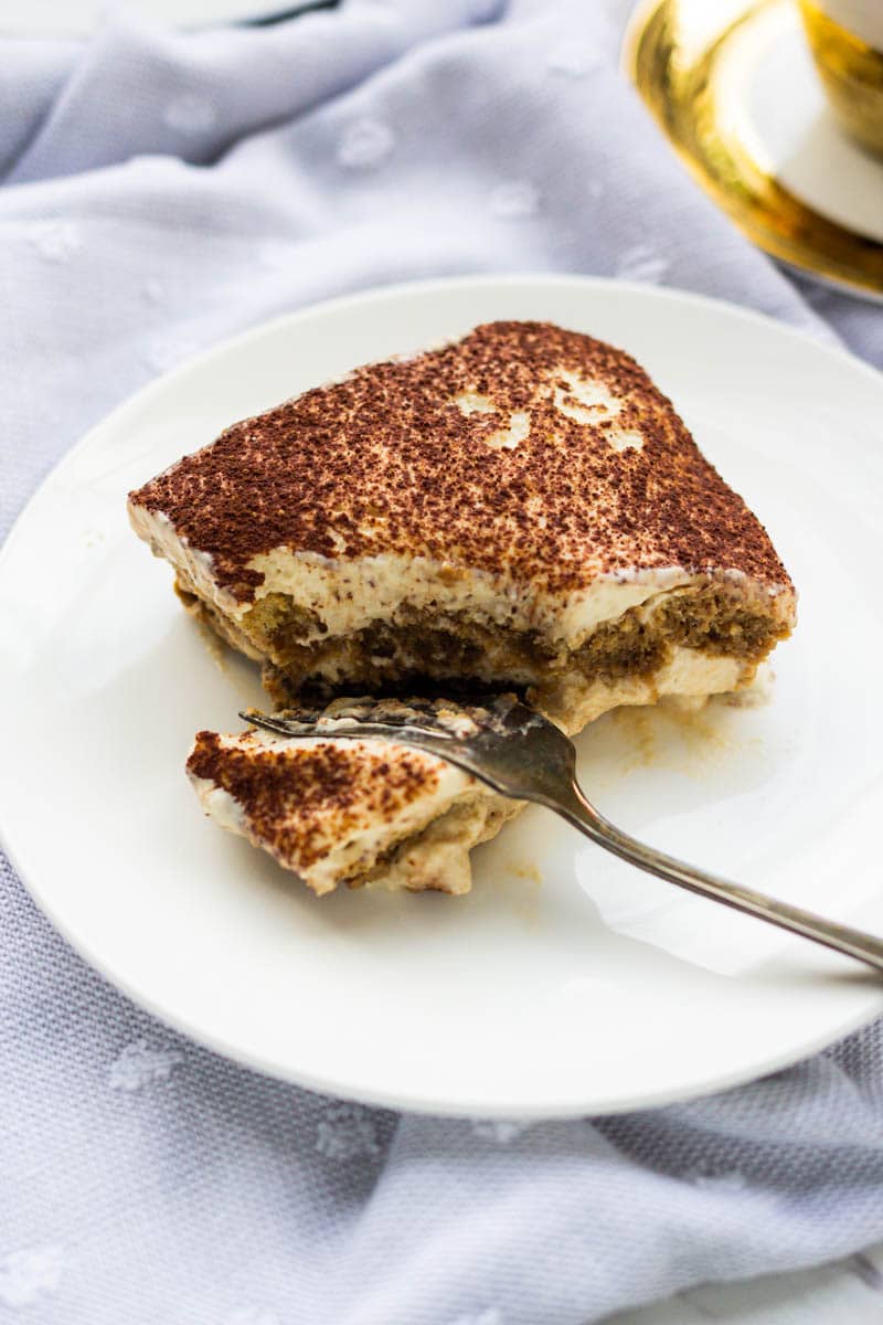 How To Make Tiramisu The Real Italian Recipe Girl And The Kitchen